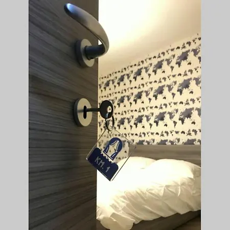 Casa Cantoniera-guest House : Costruite Il Viaggio בית נופש