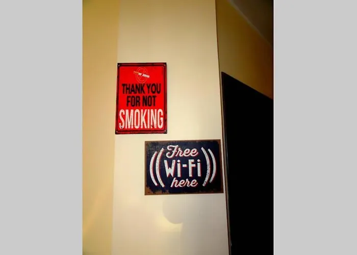 Casa Cantoniera-guest House : Costruite Il Viaggio Holiday home Pompei