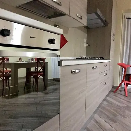 Casa Cantoniera-guest House : Costruite Il Viaggio Vakantiehuis Pompeï