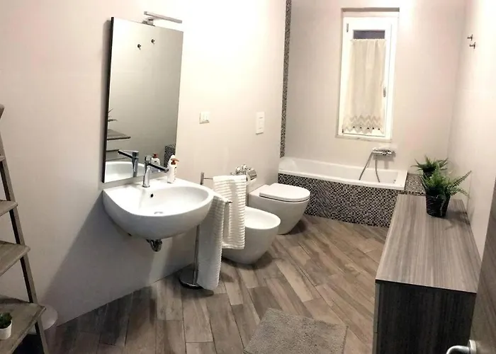 Feriehus Casa Cantoniera-guest House : Costruite Il Viaggio