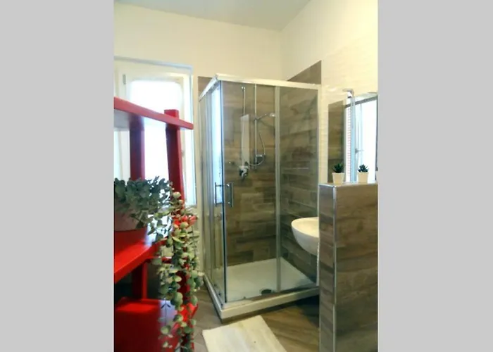 Casa Cantoniera-guest House : Costruite Il Viaggio Feriehus *